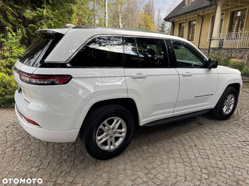Jeep Grand Cherokee - 11
