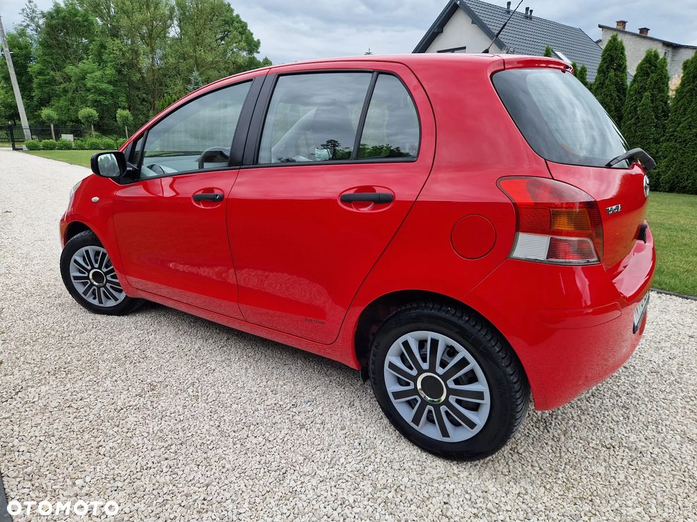 Toyota Yaris 1.33 VVT-i Cool - 26
