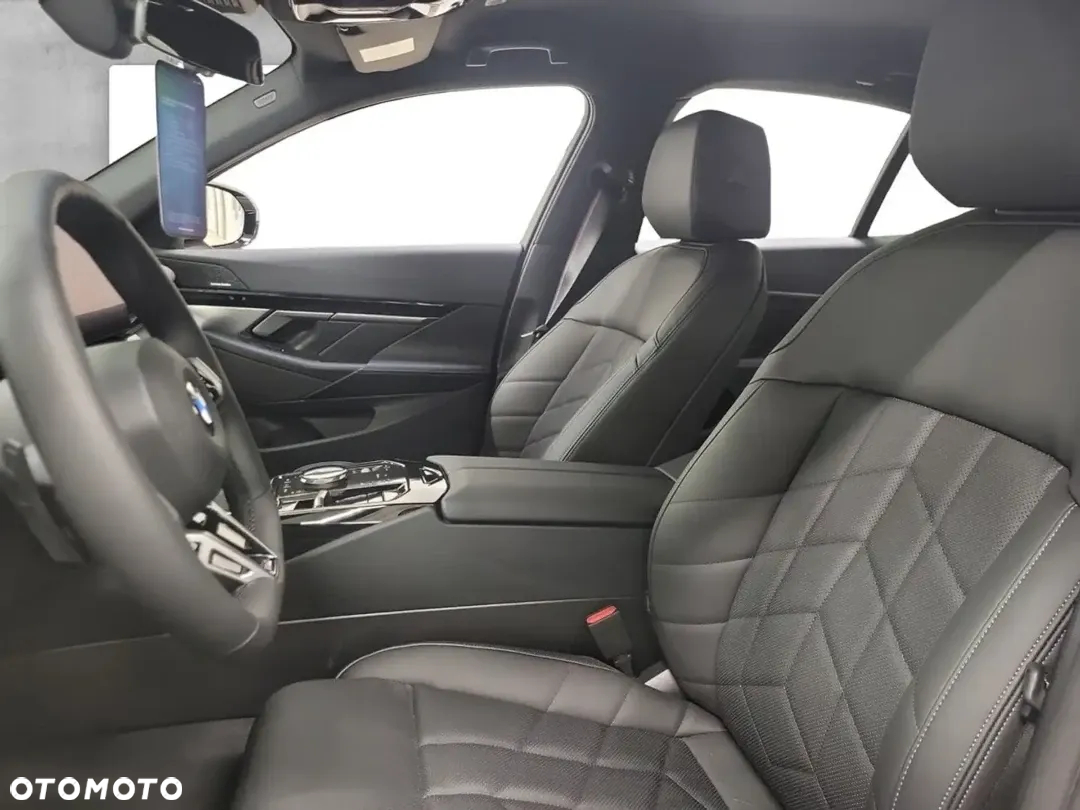 BMW Seria 5 520d mHEV M Sport - 6