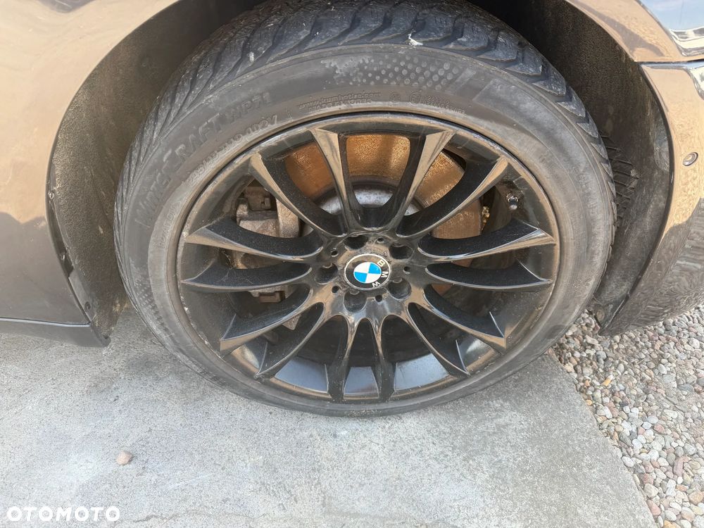 BMW 750iL F01 F02  alufelgi z oponami 4szt 19" - 4