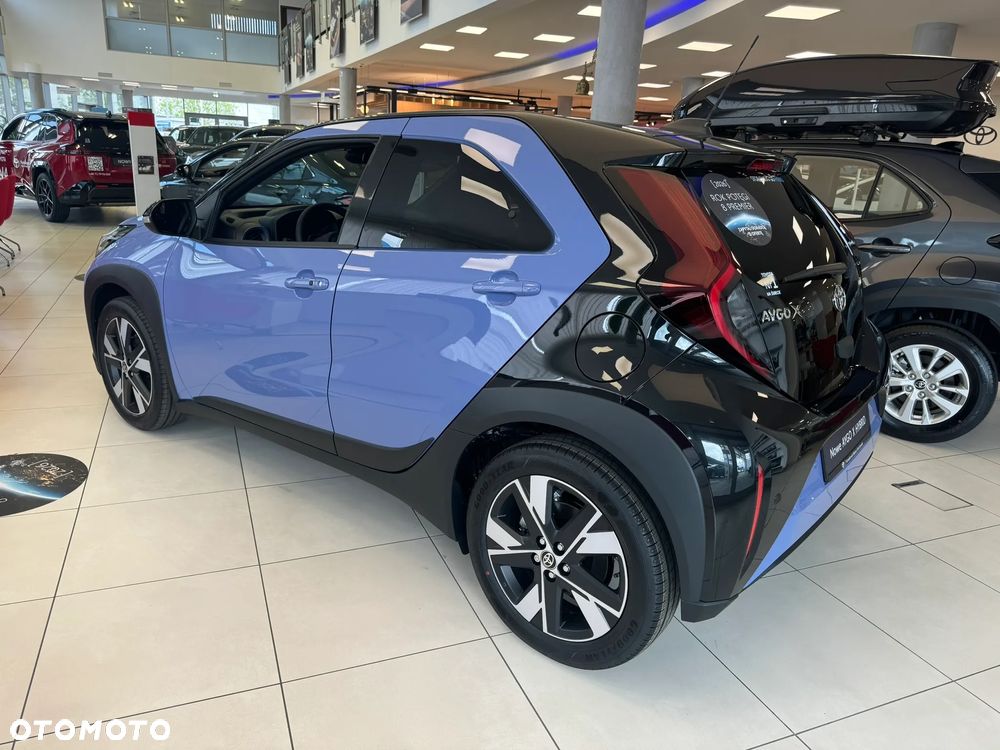 Toyota Aygo X Hybrid 1.5 Style e-CVT - 4