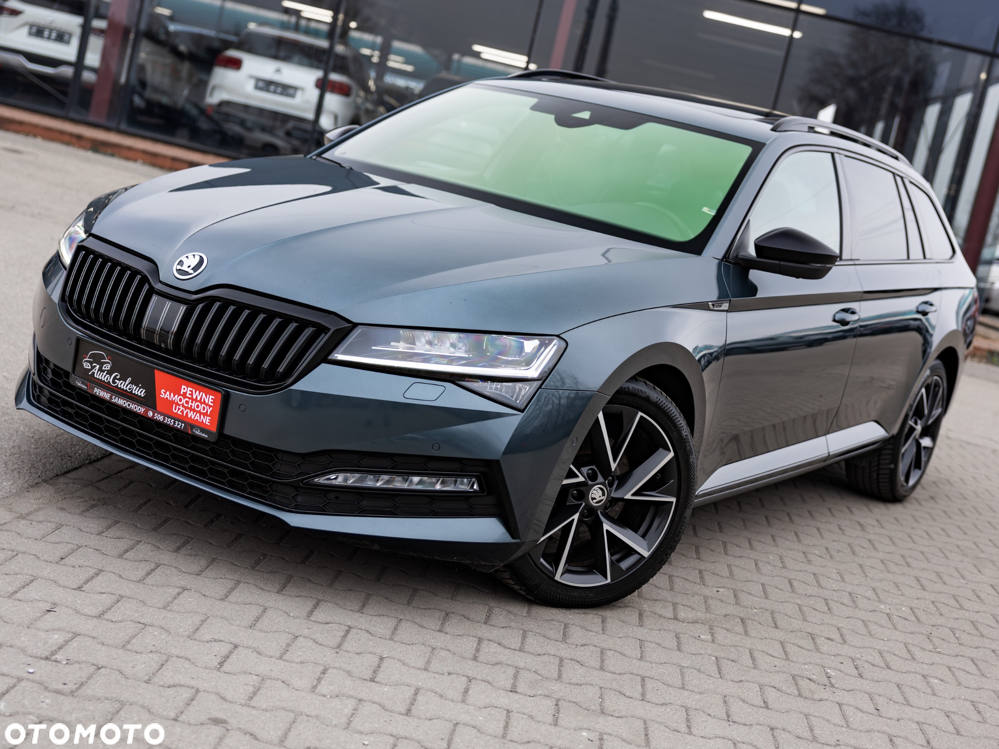 Skoda Superb 2.0 TDI DSG Sportline - 2