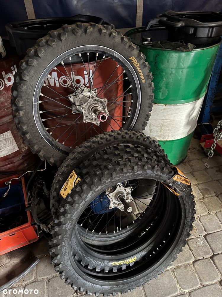 KTM SXF - 10