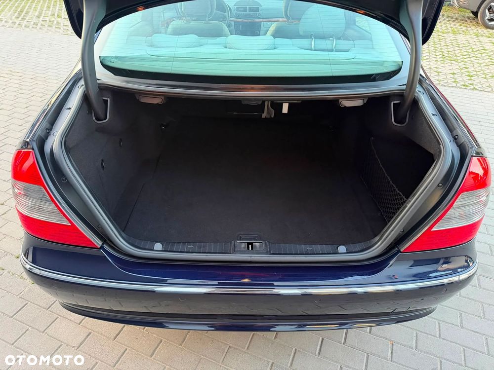 Mercedes-Benz Klasa E 200 Kompressor Automatik Elegance - 18