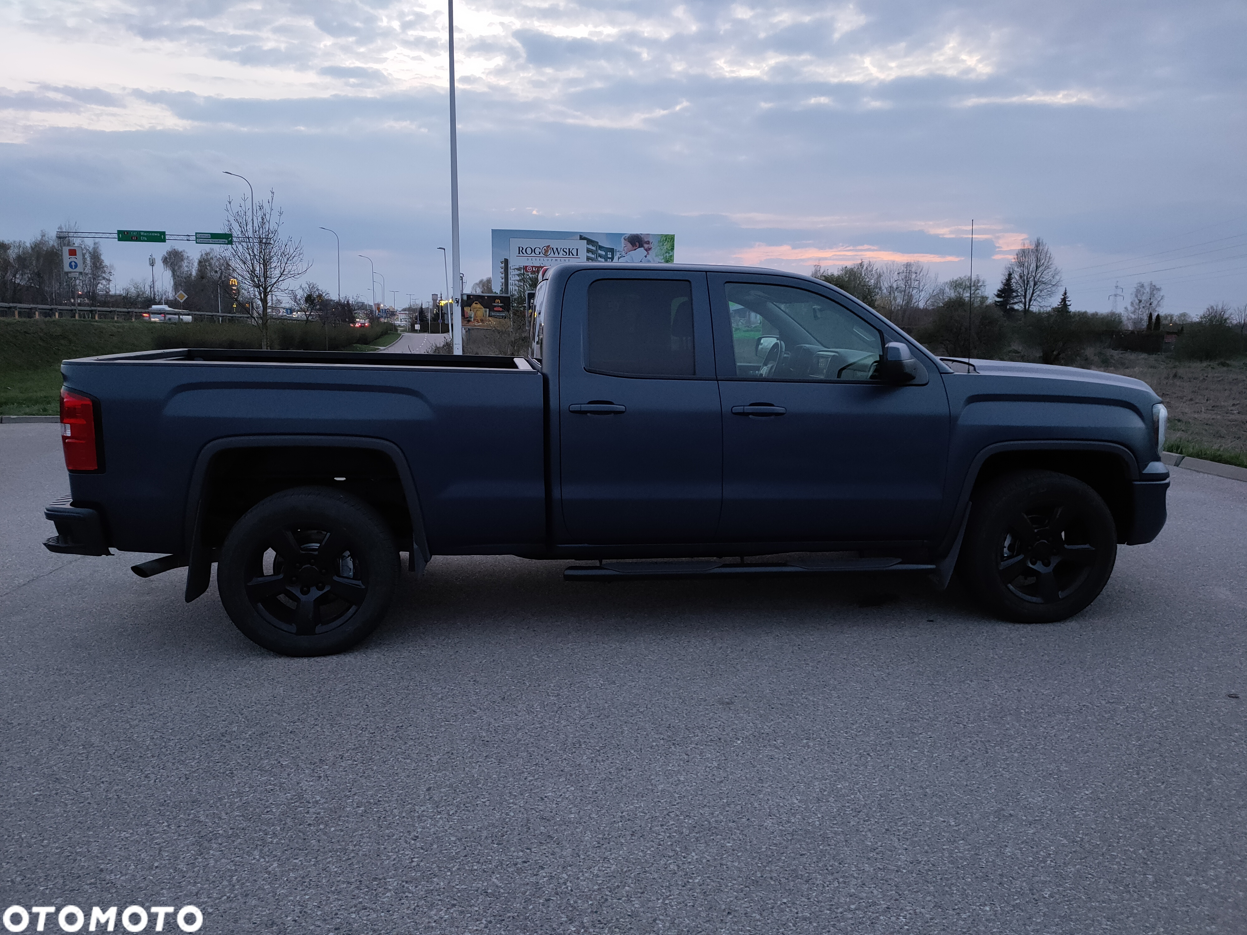GMC Sierra - 12