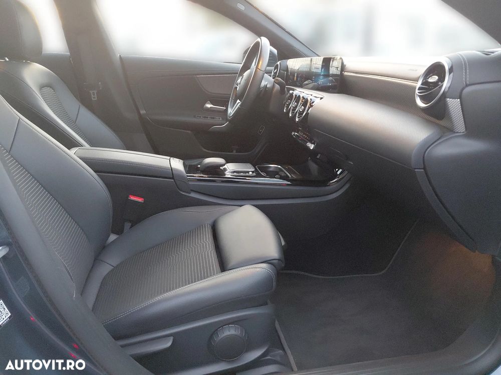 Mercedes-Benz CLA - 14