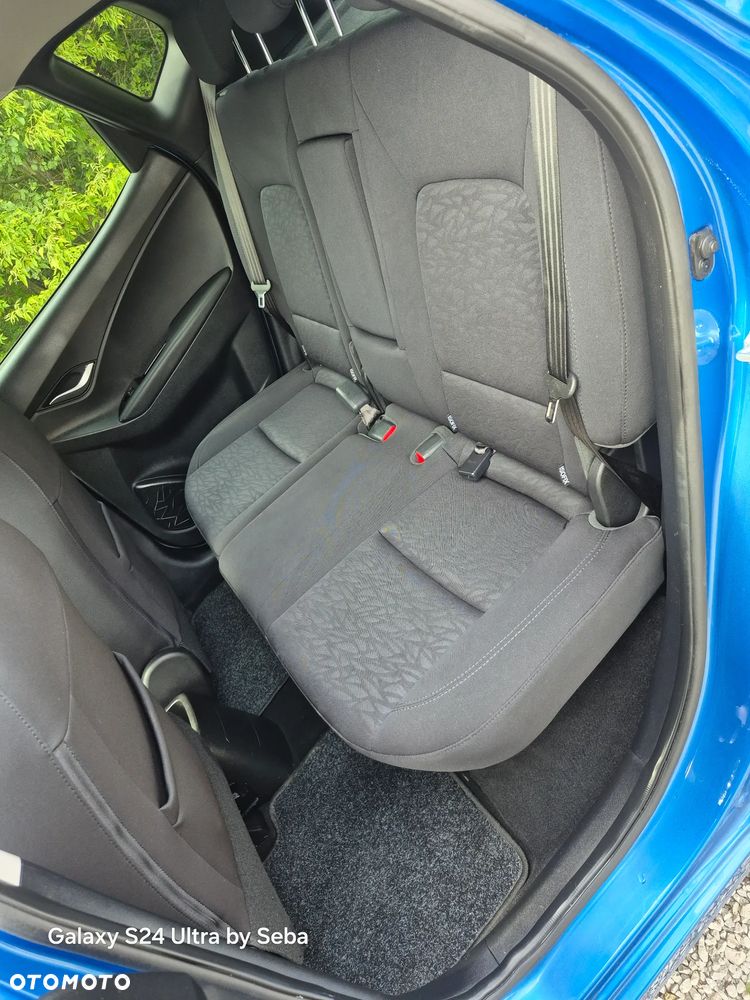 Hyundai ix20 1.6 CRDi blue Passion - 18