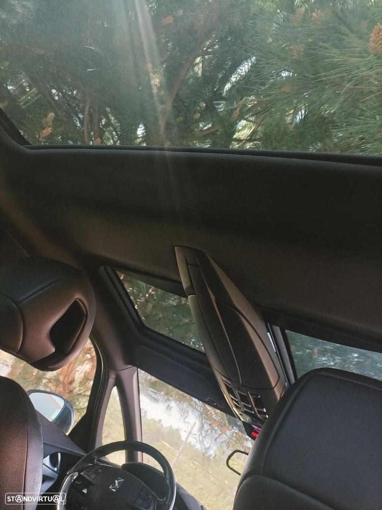 Citroën DS5 2.0 HDi Hybrid4 So Chic CMP6 - 11