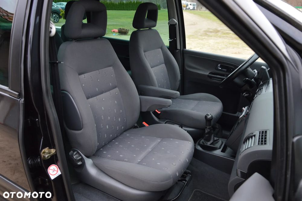 Volkswagen Sharan 1.9 TDI Comfortline Family - 25