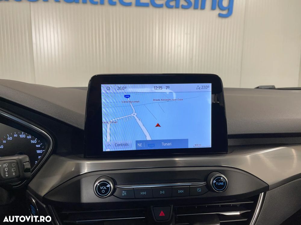 Ford Focus 1.0 EcoBoost MHEV Titanium - 13