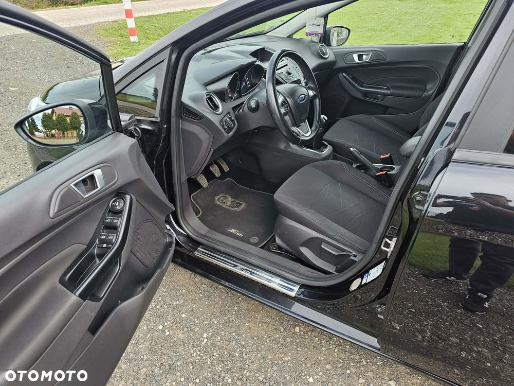 Ford Fiesta - 9