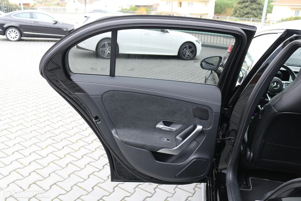 Mercedes-Benz A 250 e 8G-DCT AMG Line - 43