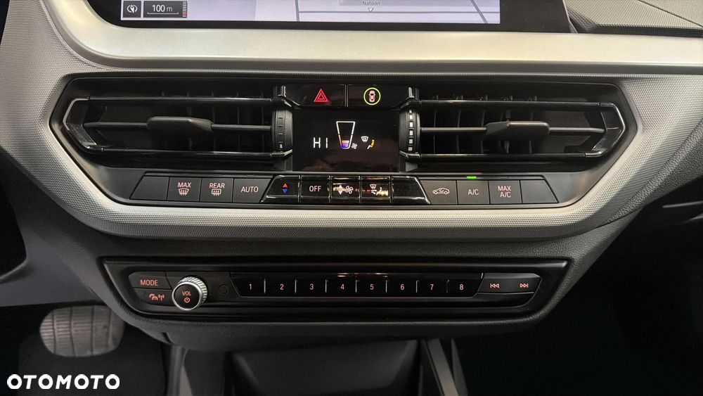 BMW Seria 1 118i Advantage - 22
