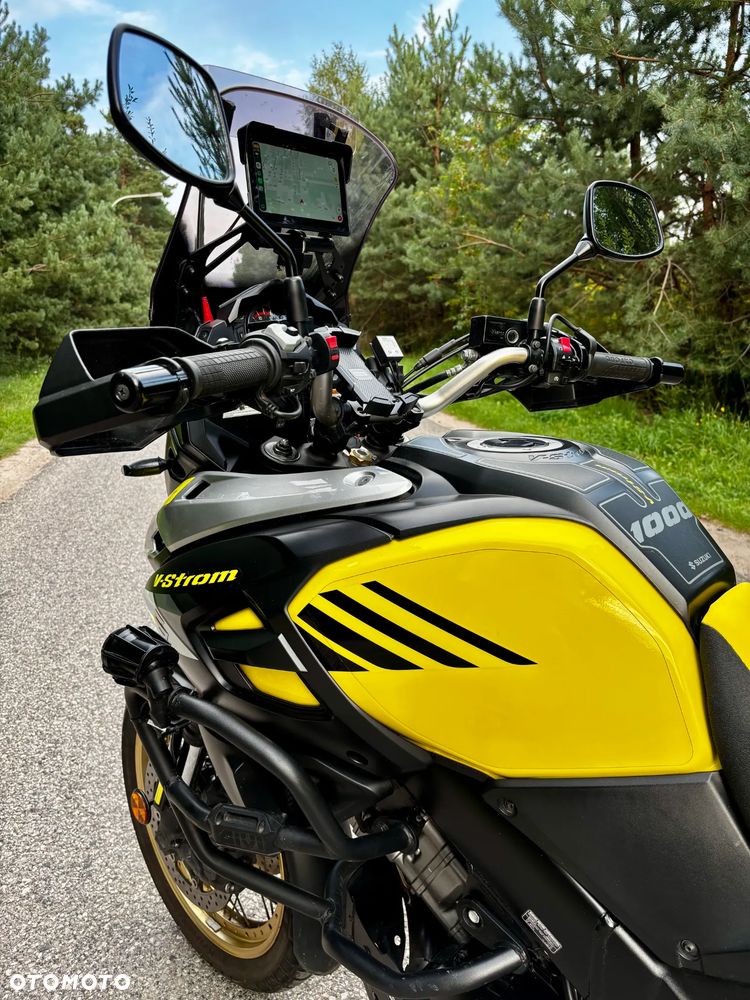 Suzuki DL - 12