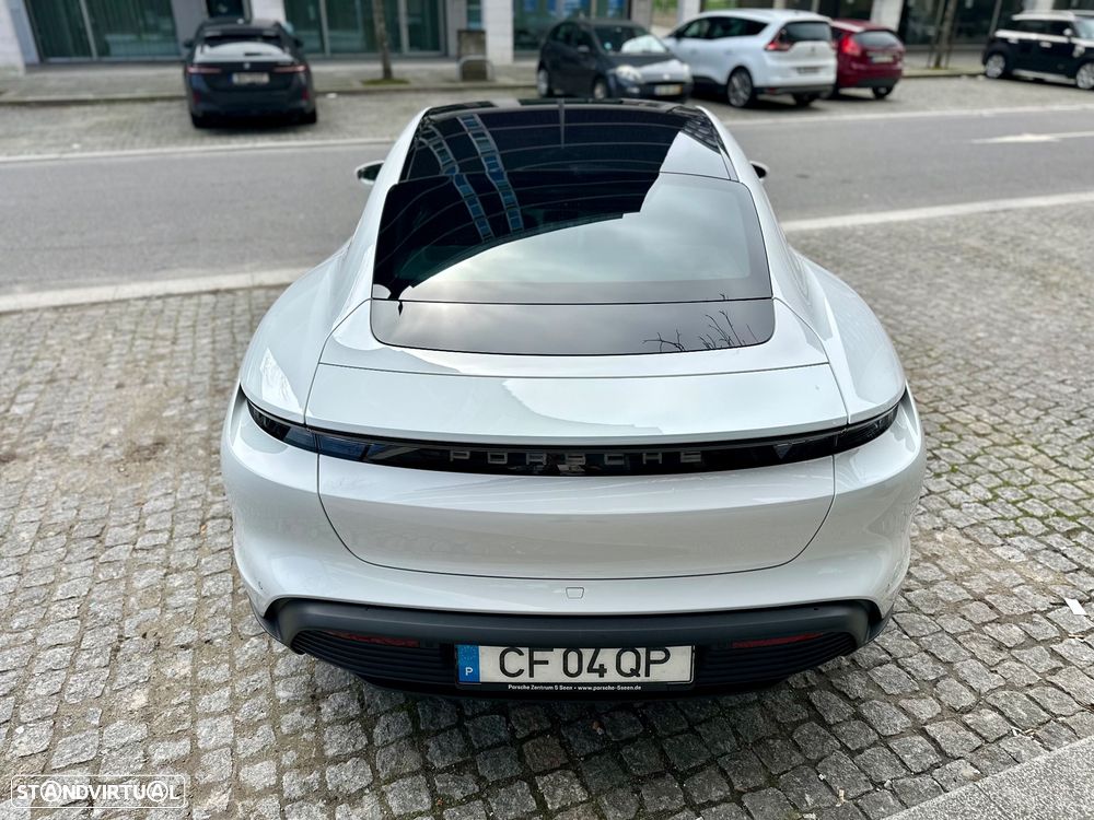 Porsche Taycan 4S Bateria Performance Plus - 22