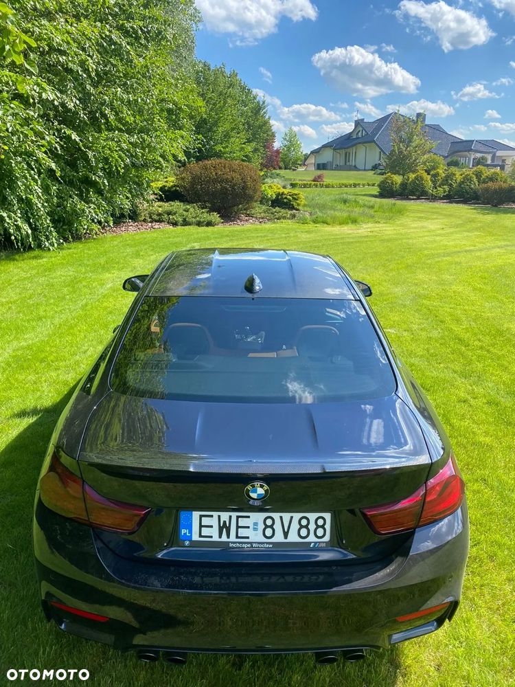 BMW M4 - 4