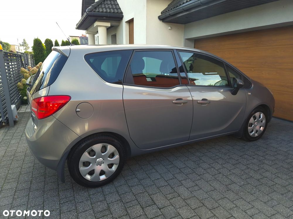 Opel Meriva - 15