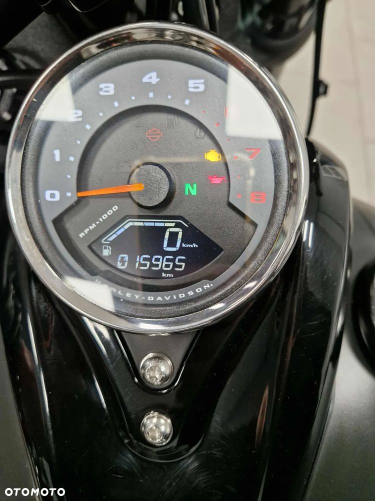 Harley-Davidson Softail Fat Bob - 15
