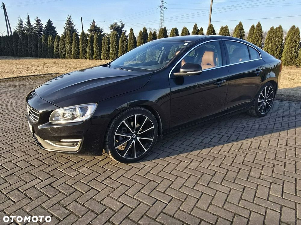 Volvo S60 - 2