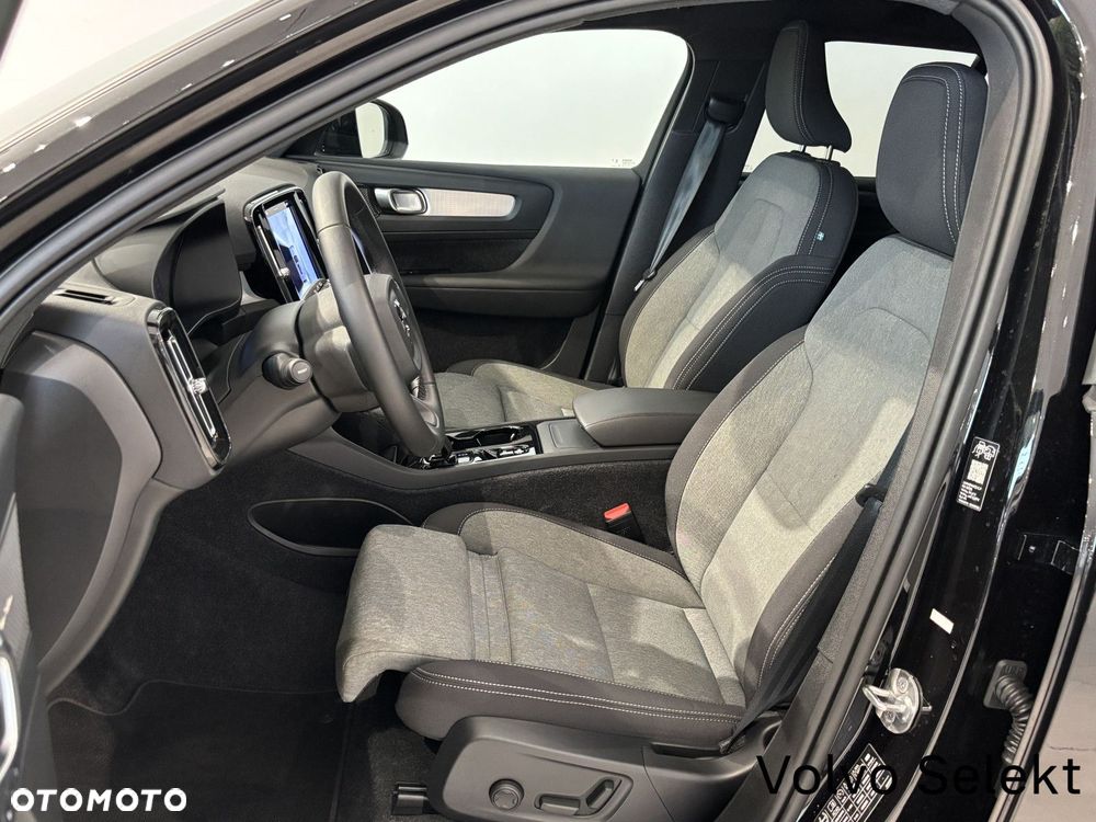 Volvo XC 40 - 23