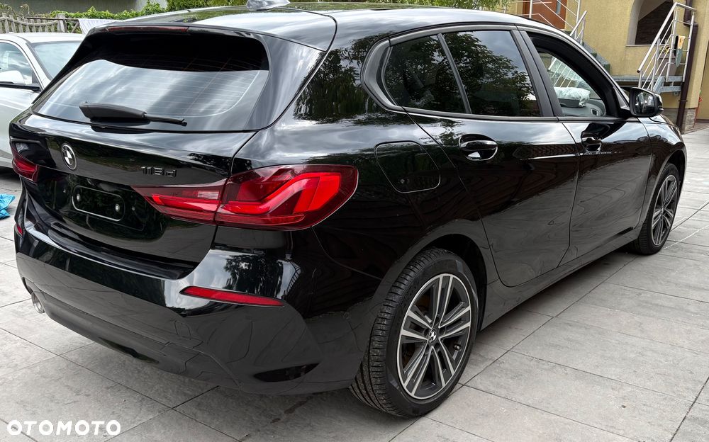 BMW Seria 1 116d Sport Line Shadow - 7
