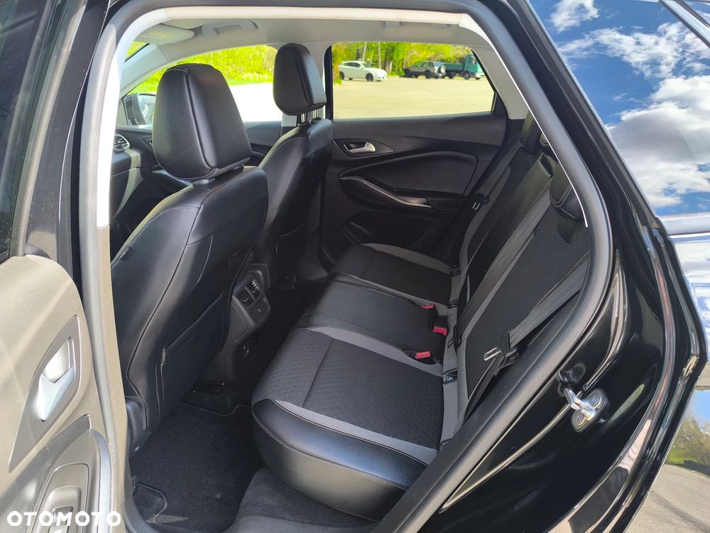 Opel Grandland X - 16