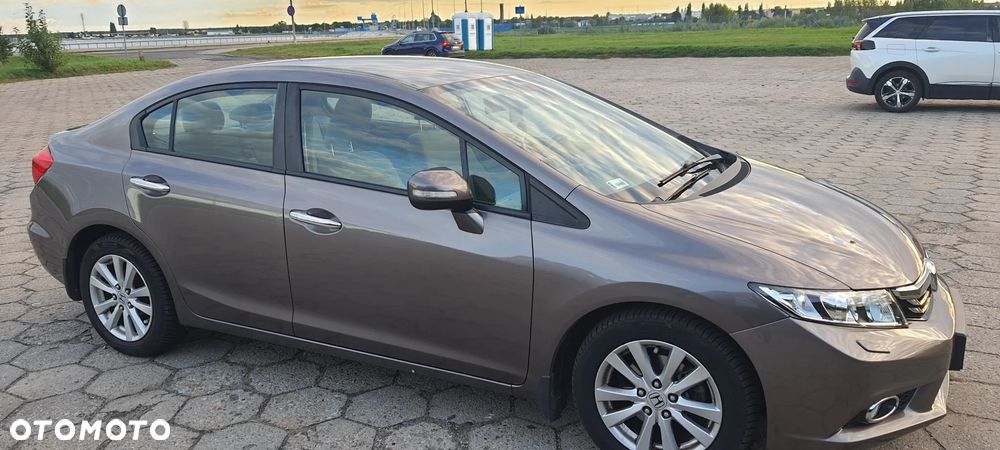 Honda Civic 1.8 Executive - 1