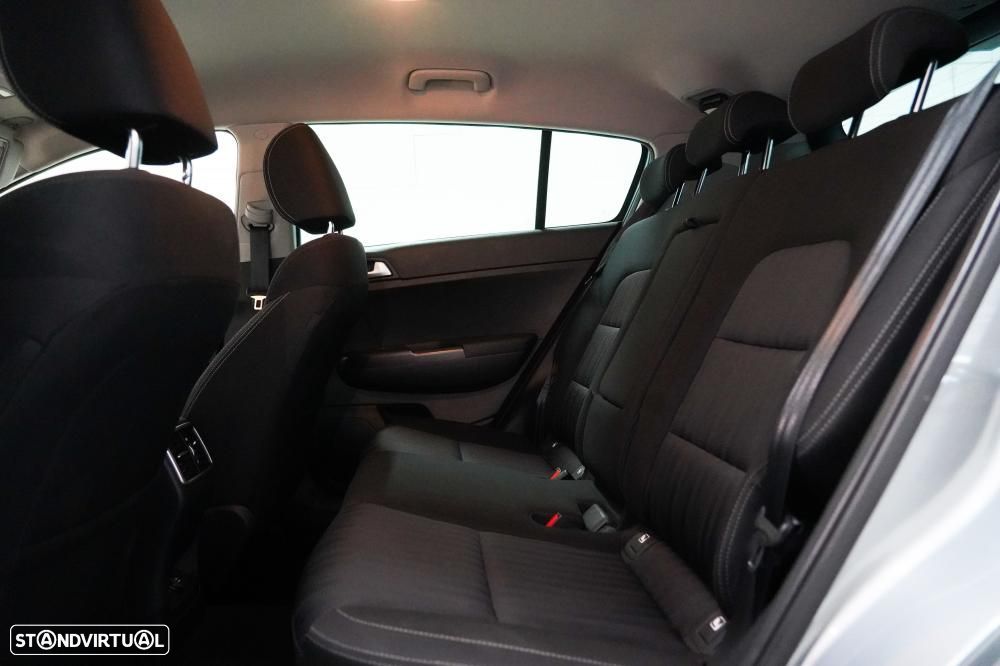 Kia Sportage 1.6 CRDI ISG SX - 8