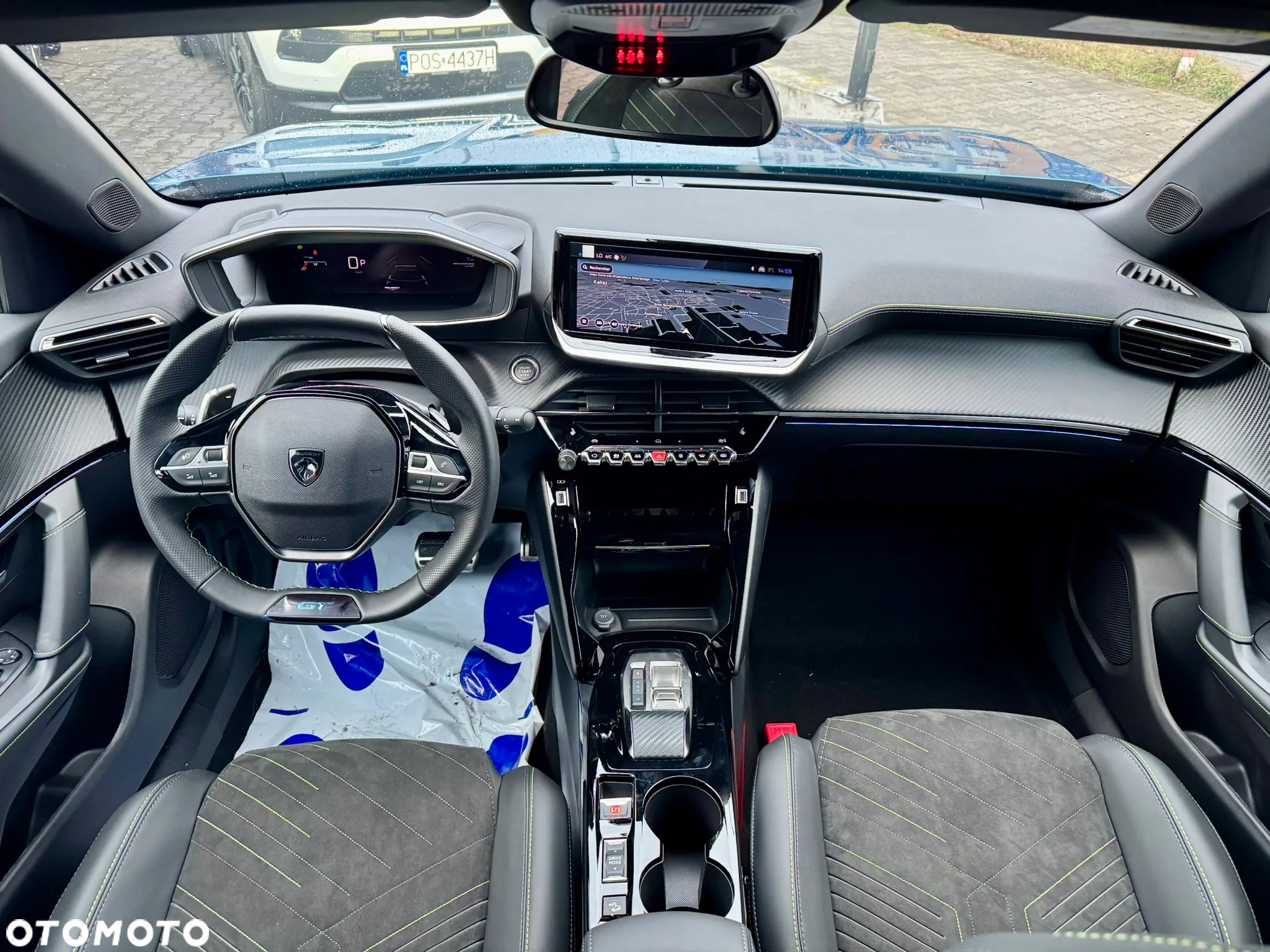 Peugeot 2008 PureTech mHEV GT e-DCS6 - 13