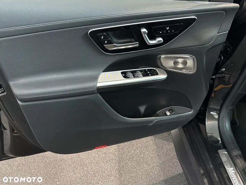 Mercedes-Benz GLC 300 mHEV 4-Matic AMG Line - 9