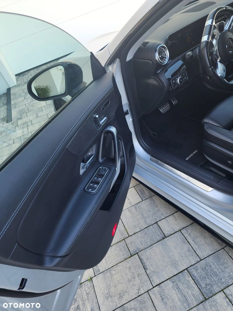Mercedes-Benz CLA AMG 35 4-Matic 7G-DCT - 15