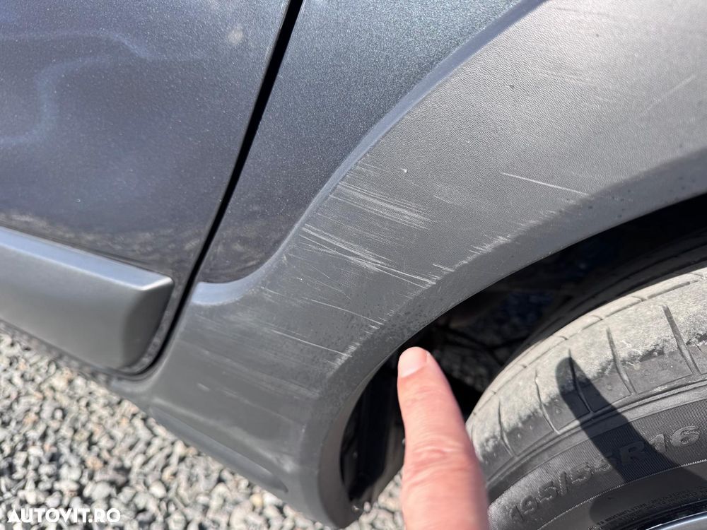 Dacia Lodgy 1.5 Blue dCi Stepway - 40