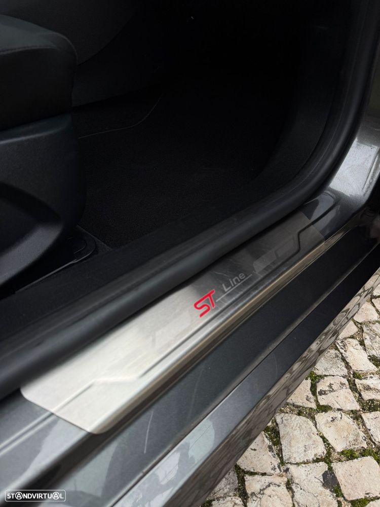 Ford Fiesta 1.0 T EcoBoost STLine - 14