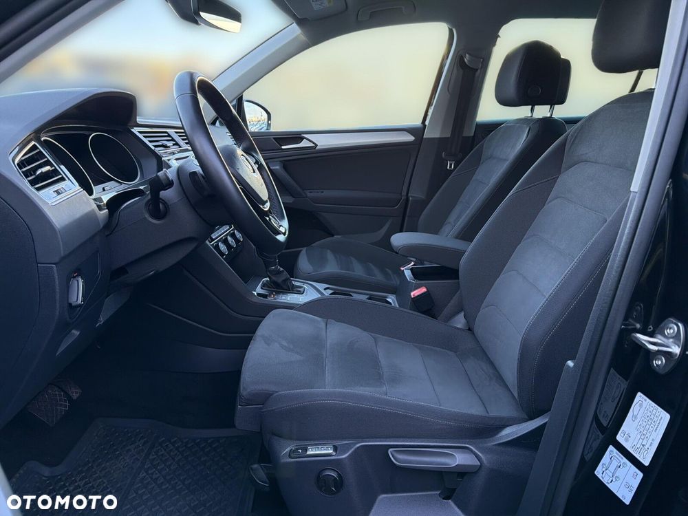 Volkswagen Tiguan - 11
