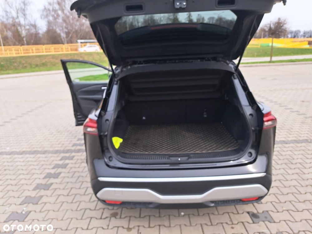 Nissan Qashqai 1.3 DIG-T N-Connecta DCT - 8