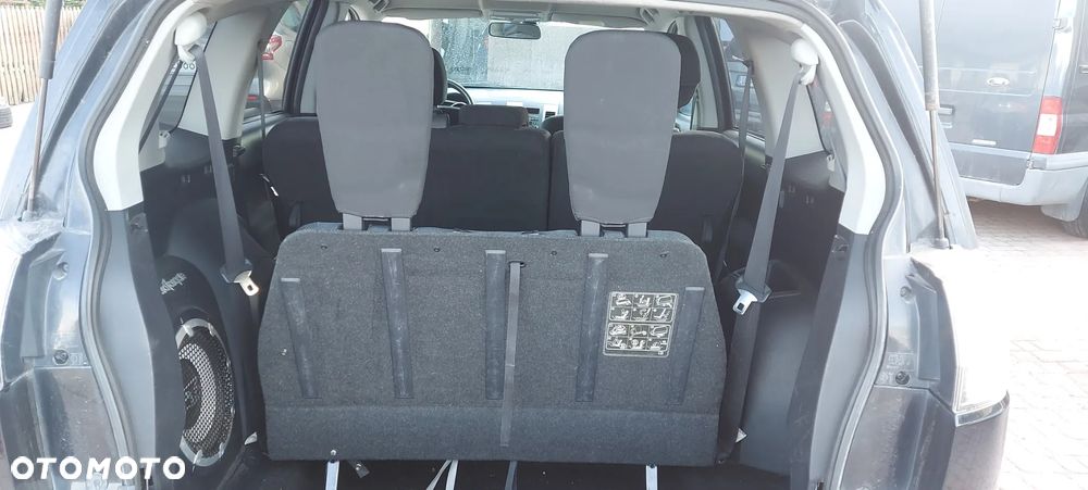 Mitsubishi Outlander 2.0 DID Instyle - 12