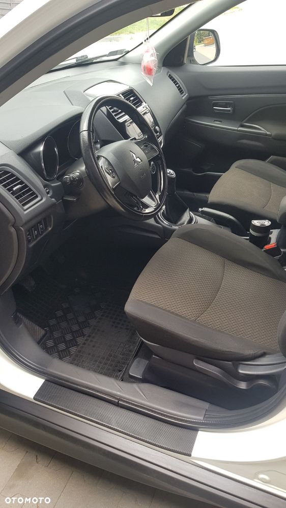 Mitsubishi ASX - 24