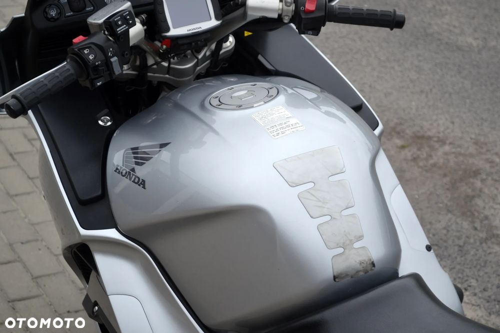 Honda ST - 28