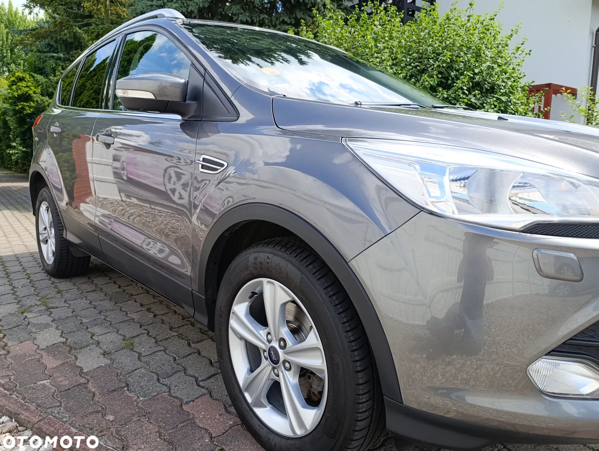 Ford Kuga 2.0 TDCi 2x4 Trend - 12