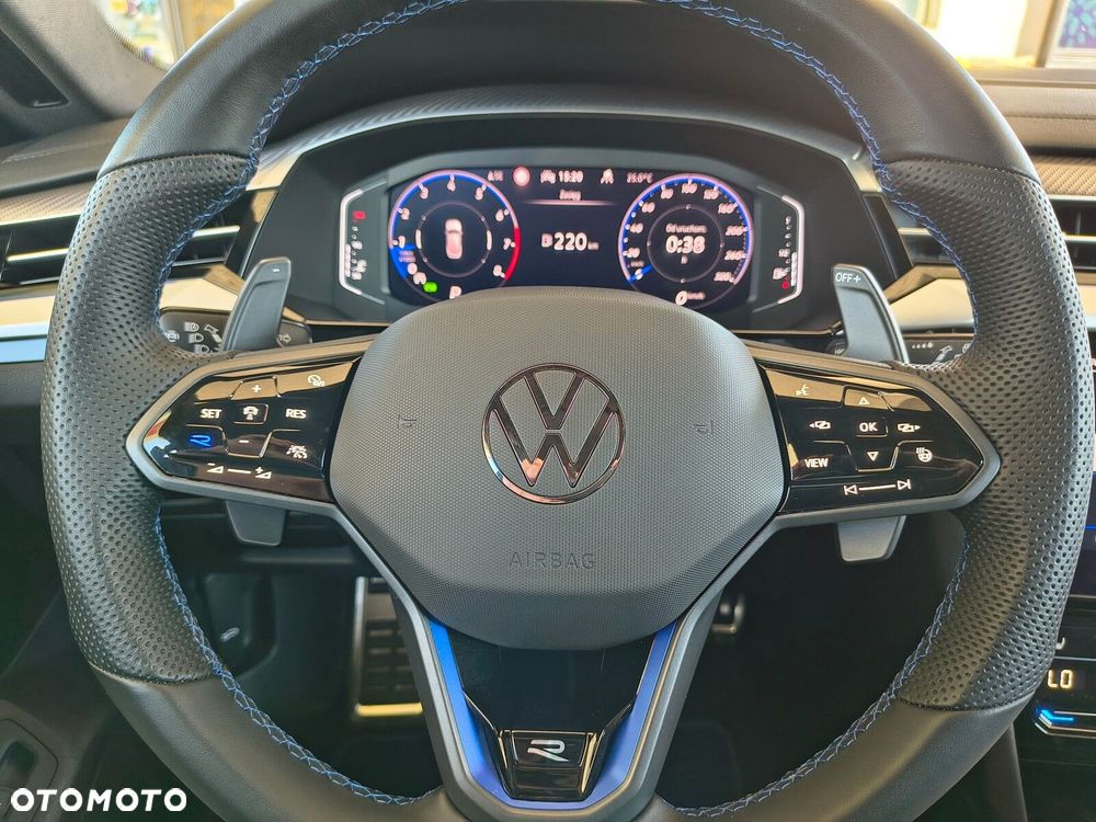 Volkswagen Arteon Shooting Brake - 16