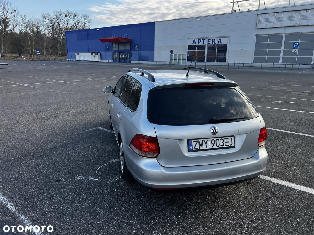 Volkswagen Golf - 4