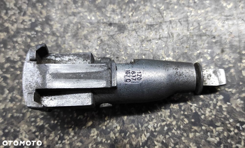 1Z0837167C WKŁADKA ZAMKA SKODA OCTAVIA II 2 - 3