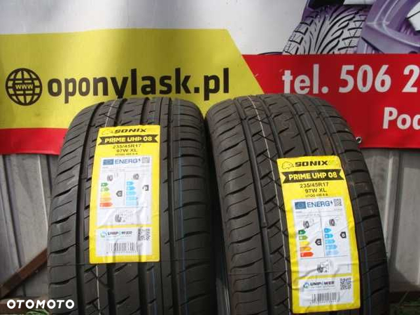 NOWE 235/45 R17 Sonix Prime UHP 08