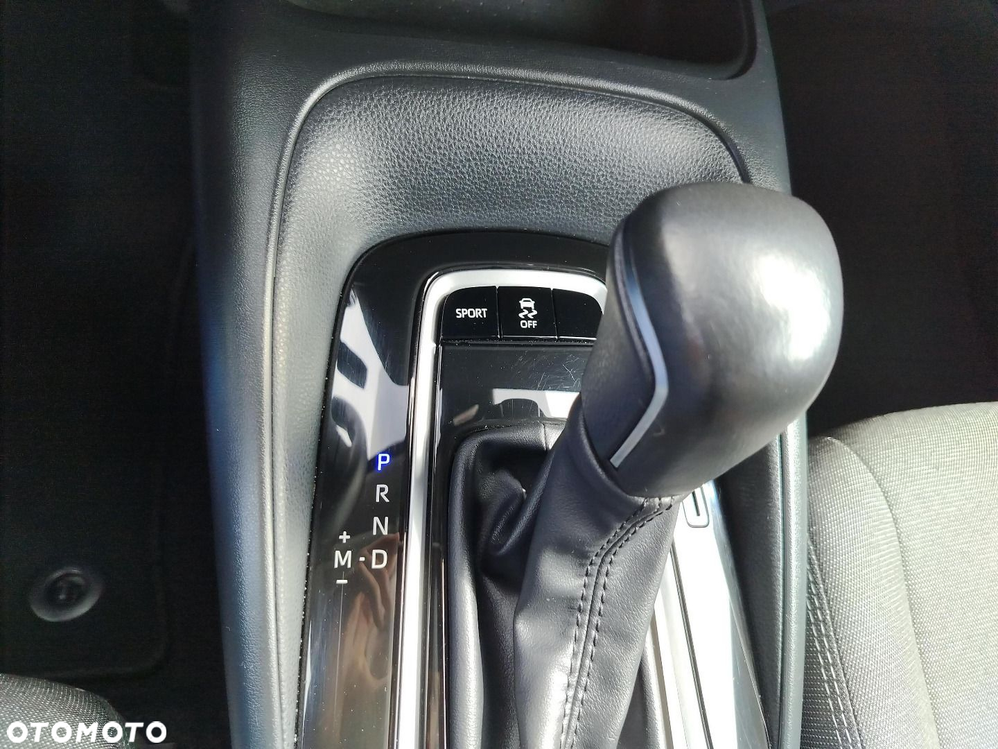 Toyota Corolla - 18