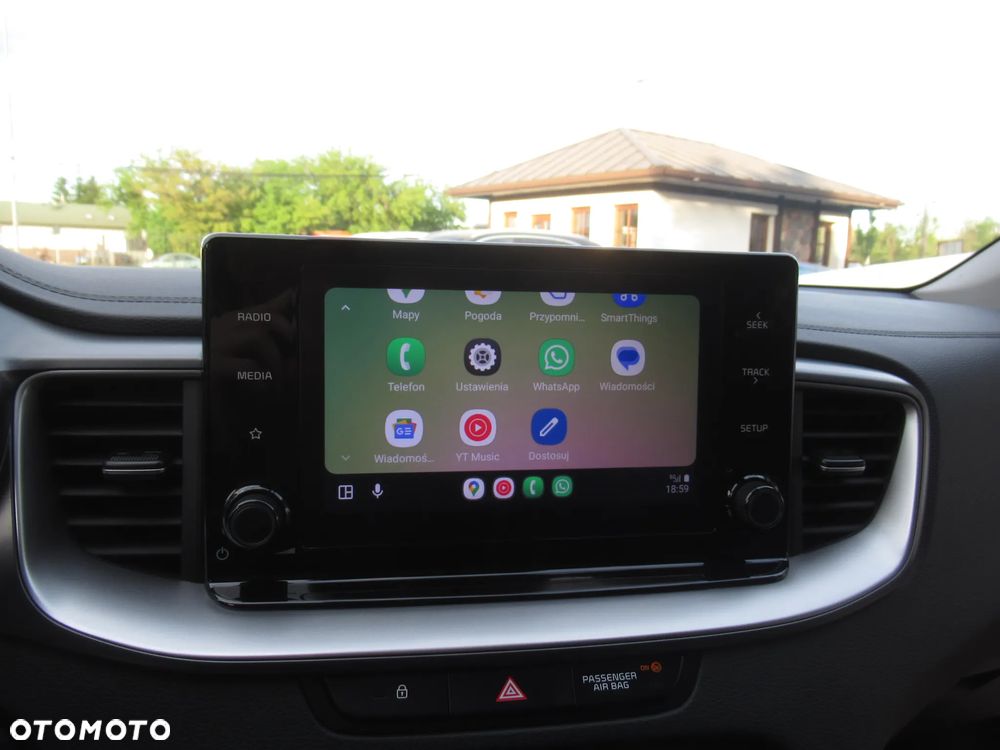 Kia Ceed 1.5 T-GDI M - 23