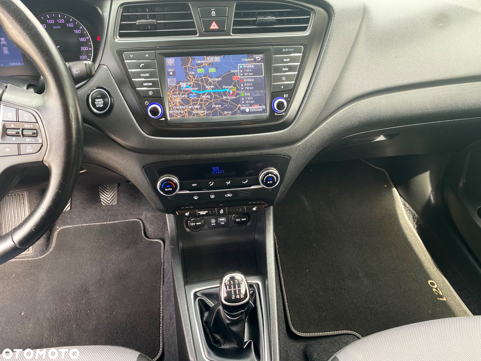 Hyundai i20 - 15