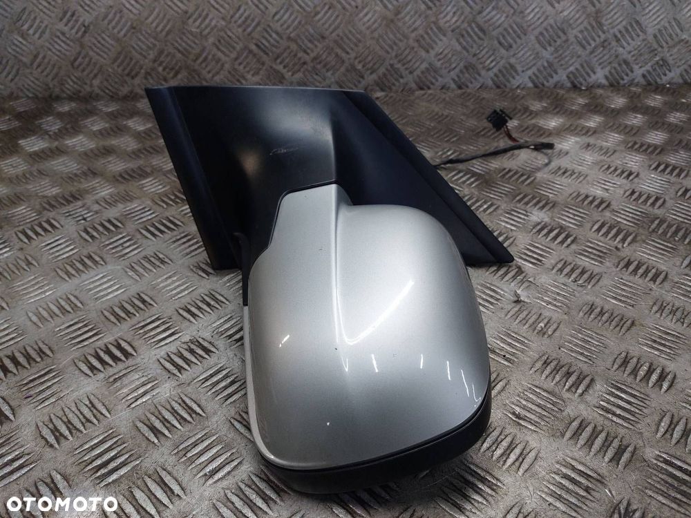 LUSTERKO LEWE ELEKTRYCZNE MERCEDES VANEO W414 9744 5 PIN EU - 2