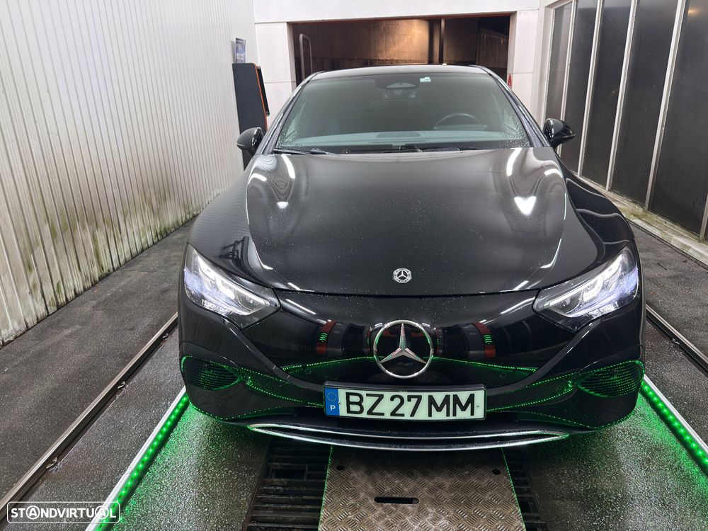 Mercedes-Benz EQE 300 Electric Art - 2