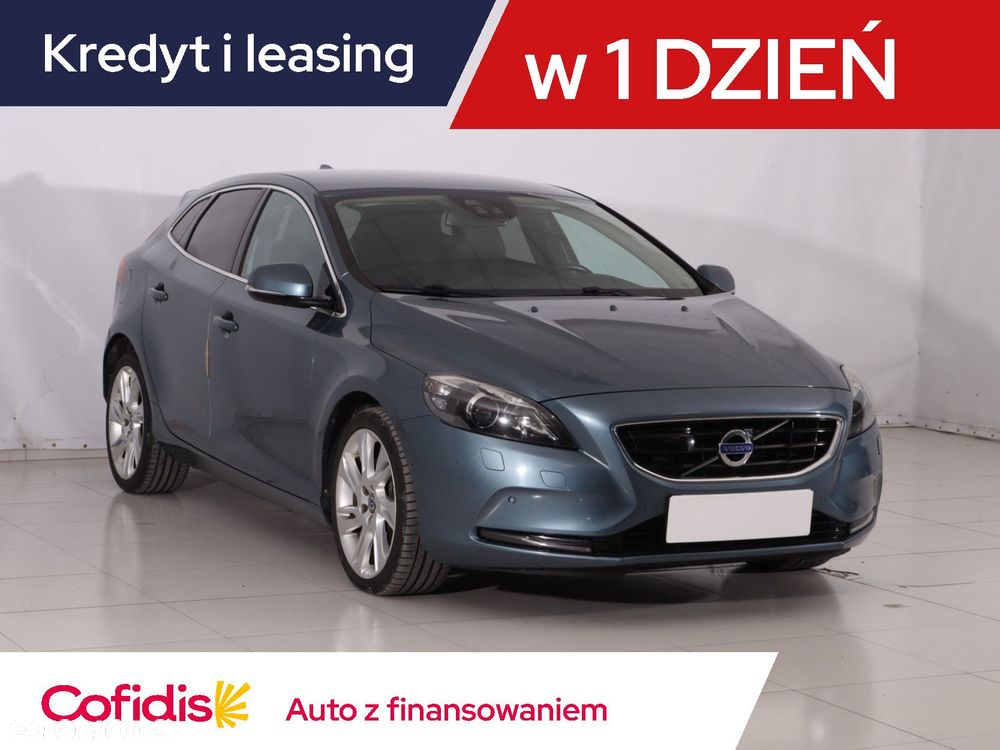 Volvo V40 - 2