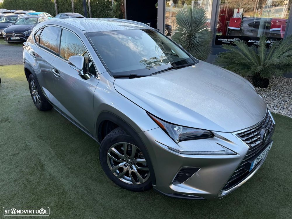 Lexus NX 300h Executive+ - 9